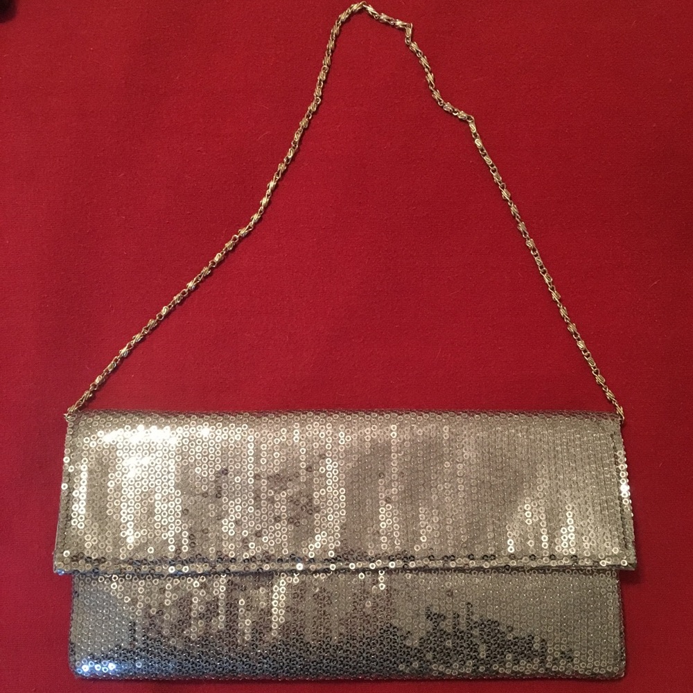 Silver clutch